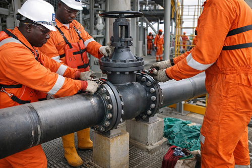 engineers working in chemical industry